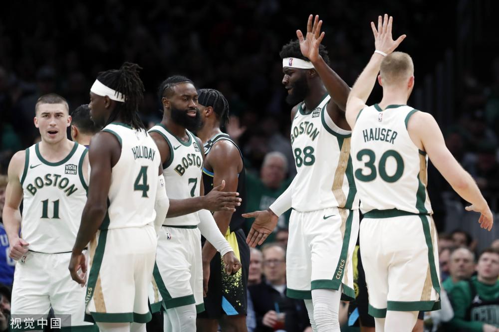 尽管他们在 尽管他们在