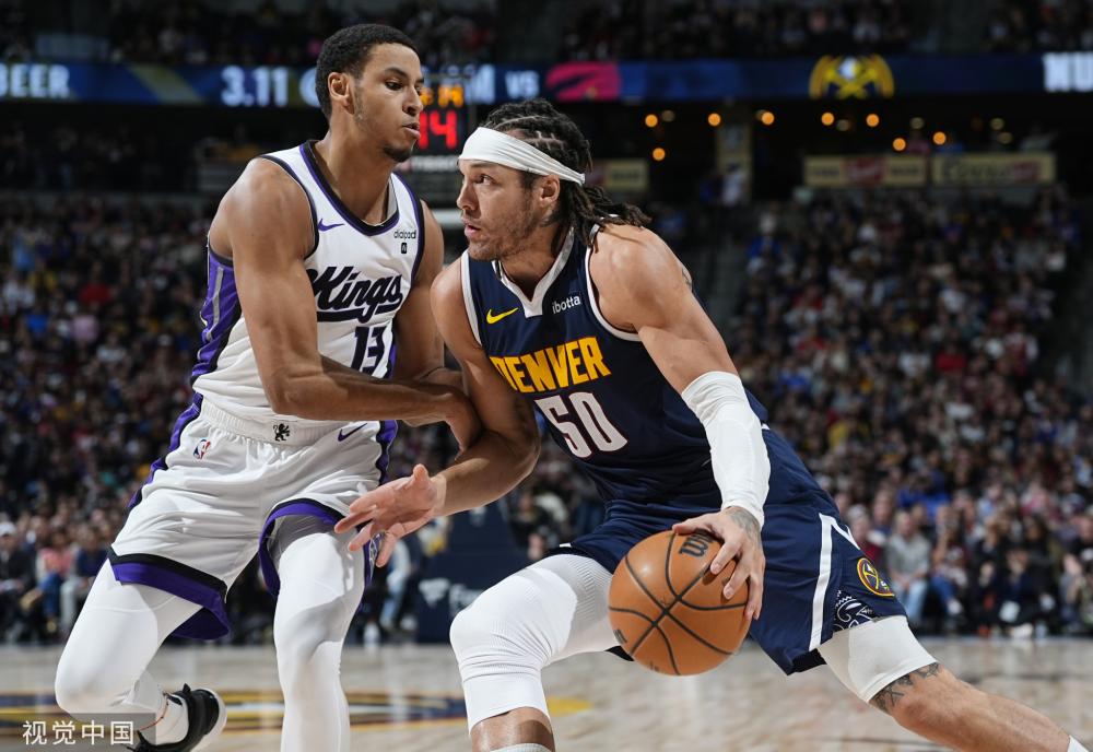 轻且充满活 轻且充满活